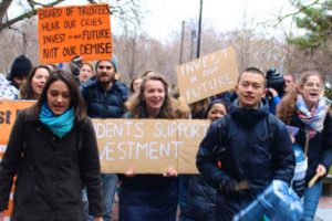 Students Advocate Divestment From Fossil Fuels