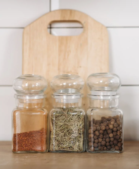 Alternatives to Plastic in Our Homes Alternatives to Plastic in Our Homes